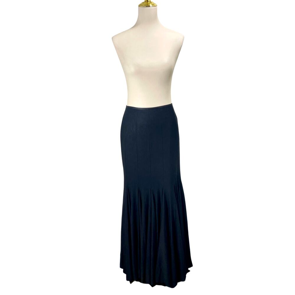 Vintage Y2K Slinky Black Godet Maxi Skirt Size 4 JS Collections Elegant Layering